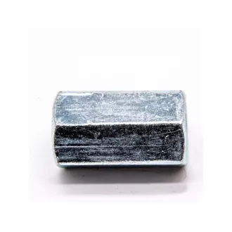 Predlžovacia matica DIN 6334, pozinkovaná M10 x 30 mm