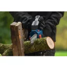 BOSCH Akumulátorová reťazová píla 15 cm GKE 18V-15 bezuhlíková, s reguláciou otáčok (bez akumulátora a nabíjačky)