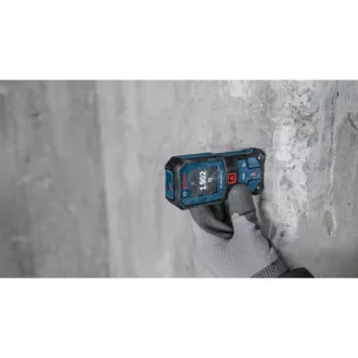   BOSCH Laserový diaľkomer 0,05 – 40 m (červený) GLM 40-31 IP65