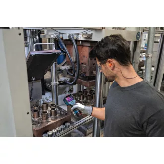  BOSCH Akumulátorová termokamera GTC 12V-450-13 v kufríku (1 x 2,0 Ah akumulátor + rýchlonabíjačka)