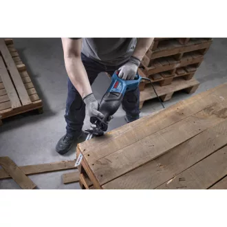   BOSCH Pílka GSA 12-30 v kufri + 2 ks pílových listov / 1250 W