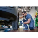 BOSCH Akumulátorový rázový uťahovák 1/2" GDS 18V-450 PC v L-Boxx (2 x 4,0 Ah batérie + rýchlonabíjačka)