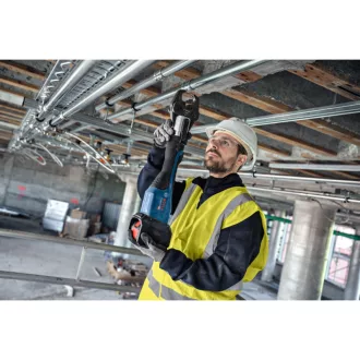   BOSCH Akumulátorová rotačná tlačová brúska 360° GPT 18V-32 SV set (Bez akumulátora a nabíjačky)