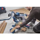 BOSCH Pílový stroj s posuvom GCM 340-305 D / 1800 W (LED indikátor rezania)