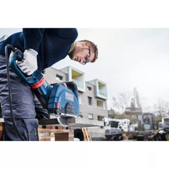   BOSCH Diamantový rezný kotúč 150 x 2,0 x 10 x 22,2 mm segmentovaný Standard pre betón