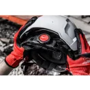 Biela prilba MILWAUKEE BOLT™ 200 s vetracími otvormi