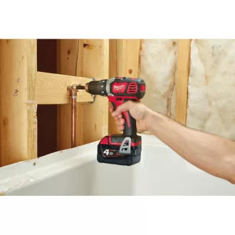   MILWAUKEE Akumulátorový vŕtací skrutkovač M18 BDD-403C (3 x 4,0 Ah batéria + nabíjačka)