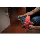 MILWAUKEE Akumulátorový čistič odpadových rúr M12 BDC8-202C s 8 mm x 7,6 m špirálou (2 x 2,0 Ah batéria + nabíjačka