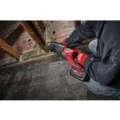 MILWAUKEE Akumulátorová priamočiara píla M18 FSX-121 x (1 x 12,0 Ah akumulátor + nabíjačka)