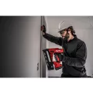 MILWAUKEE Akumulátorová stavebná klincovačka M18 FN16GA-202 x (2 x 2,0 Ah akumulátor + nabíjačka)