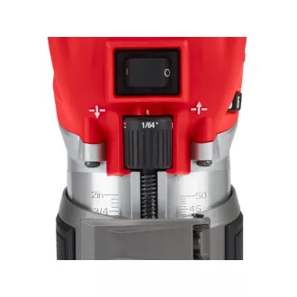   MILWAUKEE Akumulátorový router M18 FTR8-0X (bez batérie + nabíjačky)