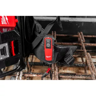   MILWAUKEE Akumulátorový betónový vibrátor pre nosenie na chrbte MX FUEL CVBP-602