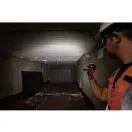 MILWAUKEE Batériová LED kapsičková svietidlo 2000 lm s nastaviteľným zameraním L4 FL2000-301 (1 x 3,0 Ah batéria + USB