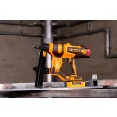 INGCO Aku klincovačka do betónu 40 mm bez uhlíkov 20 V (bez batérie a nabíjačky)