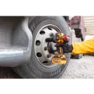 INGCO Akumulátorový rázový uťahovák 3/4" 1750 Nm bezuhlíkový 20 V (bez akumulátora a nabíjačky)