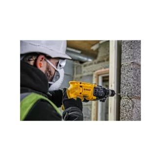 DEWALT Príklepová vŕtačka SDS-Plus 710 W D25033
