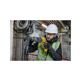   DEWALT Kombinované kladivo SDS-Plus/rychloupínacie 800 W 2,8 J (kufor) D25134K