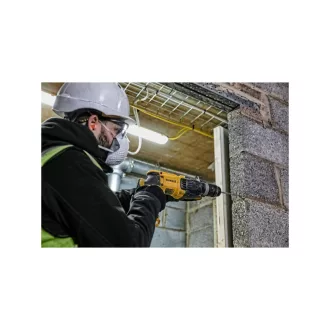   DEWALT Kombinované kladivo SDS-Plus/rychloupínacie 800 W 2,8 J (kufor) D25134K