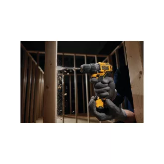   DEWALT Akumulátorový vŕtací skrutkovač 12 V bez uhlíkovej kefky (2 x 2,0 Ah akumulátor + nabíjačka) DCD701D2