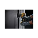 DEWALT Akumulátorový vŕtací skrutkovač 12 V bez uhlíkovej kefky (2 x 2,0 Ah akumulátor + nabíjačka) DCD701D2