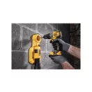 DEWALT Akumulátorová príklepová vŕtačka 12 V bez uhlíkovej kefky (2 x 2,0 Ah akumulátor + nabíjačka) DCD706D2