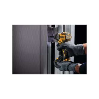   DEWALT Akumulátorový skrutkovač 12 V bez uhlíkovej kefky (bez akumulátora + nabíjačky) DCF601N