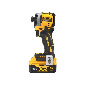   DEWALT Akumulátorový rázový uťahovák 18 V bez uhlíkovej kefky (2 x 5,0 Ah batéria + nabíjačka + TSTAK) DCF850P2T