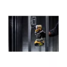 DEWALT Akumulátorový rázový uťahovák 18 V bez uhlíkovej kefky (2 x 5,0 Ah batéria + nabíjačka + TSTAK) DCF850P2T