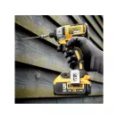 DEWALT Akumulátorový rázový uťahovák 18 V bez uhlíkovej kefky (2 x 5,0 Ah batéria + nabíjačka) DCF887P2