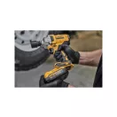 DEWALT Bezdrôtový búraci skrutkovač 18 V bez batérie 1/2" 812 Nm (2 x 5,0 Ah batéria + nabíjačka + TSTAK)