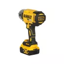 DEWALT Akumulátorový rázový uťahovák 18 V bez uhlíkovej kefky (2 x 5,0 Ah batéria + nabíjačka) DCF899P2
