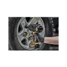 DEWALT Akumulátorový rázový uťahovák 18 V bez uhlíkovej kefky (2 x 5,0 Ah batéria + nabíjačka) DCF900P2G