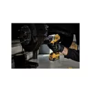 DEWALT Akumulátorový rázový uťahovák 12 V bez uhlíkovej kefky (1 x 5,0 Ah batéria + nabíjačka) DCF901P1
