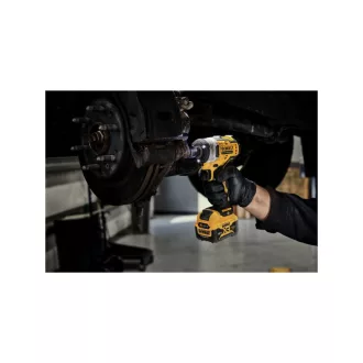  DEWALT Akumulátorový rázový uťahovák 12 V (2 x 5,0 Ah batéria + nabíjačka) DCF903P2
