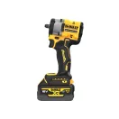 DEWALT Akumulátorový rázový uťahovák 18 V (2 x 5,0 Ah batéria + nabíjačka) DCF923P2G