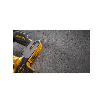   DEWALT Akumulátorová vŕtačka s príklepom 18 V bez uhlíkovej kefky (bez akumulátora + nabíjačky) DCH172N