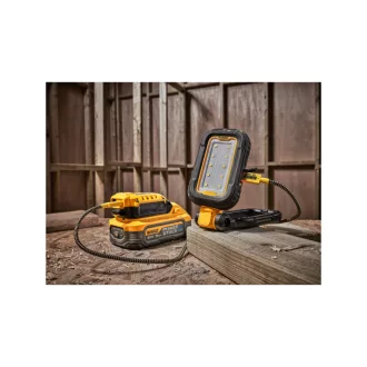   DEWALT Akumulátorová LED lampa 3,6V USB-C nabíjateľná, otočná hlava o 360° 1000 lm