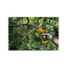 DEWALT Akumulátorové záhradnícke nožnice 18 V (1 x 5,0 Ah akumulátor + nabíjačka) DCMPP568P1