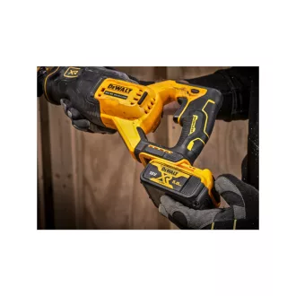   DEWALT Akumulátorová priamočiara píla 18 V bez uhlíkovej kefky (bez akumulátora + nabíjačky) DCS382N