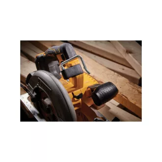   DEWALT Akumulátorová okružná píla 18 V bez uhlíkovej kefky (1 x 6,0 Ah akumulátor + nabíjačka) DCS573T1