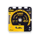 DEWALT EXTREME Pílkový kotúč na klinec do dreva 210 x 30 x 2,4 mm / 24T