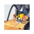 Router DEWALT 620 W DW622KT
