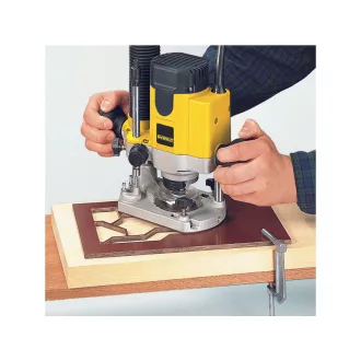 Router DEWALT 620 W DW622KT