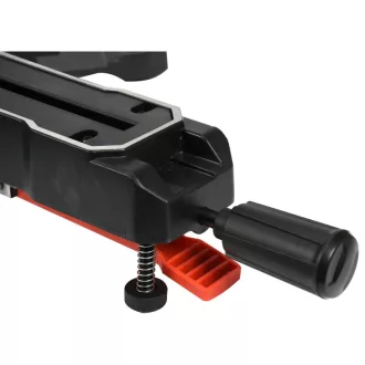 Pokosový laser YATO 305 mm 1800 W