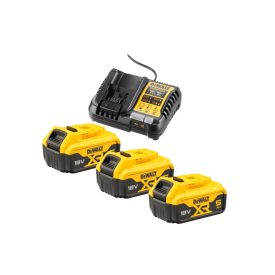 DEWALT XR Súprava batérie a nabíjačky 18 V (3 x 5 Ah batérie) DCB1104P3   DEWALT XR Súprava batérie a nabíjačky 18 V (3 x 5 Ah batérie) DCB1104P3